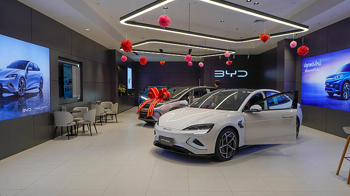 BYD Xinchuan Automobile Co., Ltd. and changed its name to BYD Auto Co., Ltd.