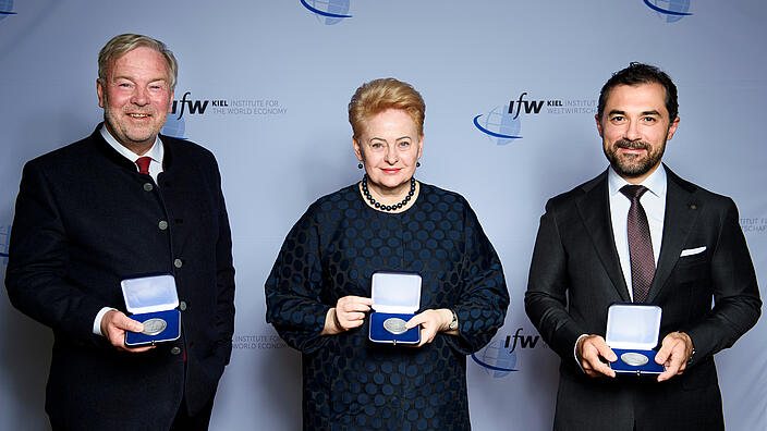 Hans-Julius Ahlmann, Dr. Dalia Grybauskaitė, Prof. Ufuk Akcigit 