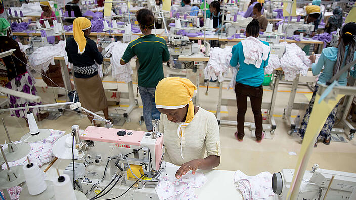 Textile factory © picture alliance/dpa | Kay Nietfeld