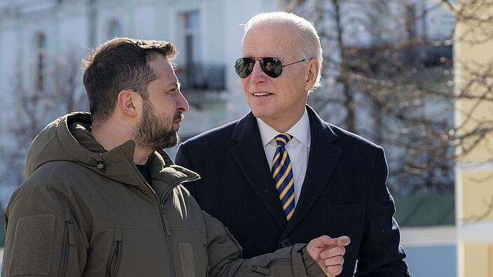 Joe Biden meets Wolodymyr Slenskyi in Kiev 2002/2023