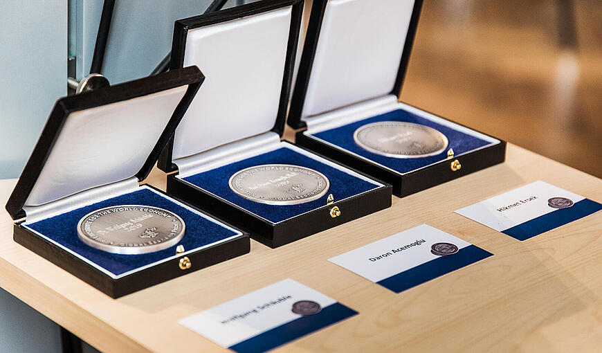 Die Medaillen des Weltwirtschaftlichen Preis 2019