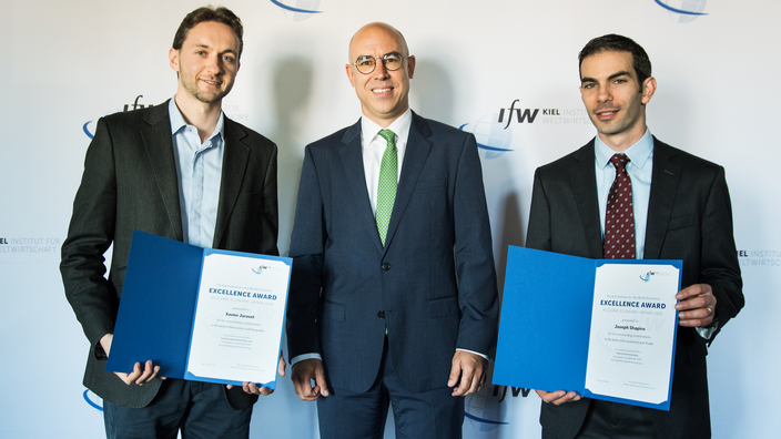Xavier Jaravel, Gabriel Felbermayr, Joseph Shapiro