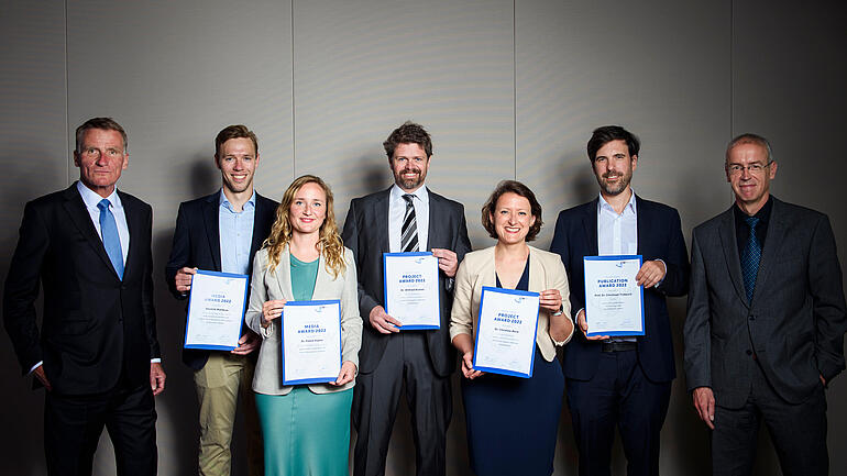 Group photo Laureates 2022