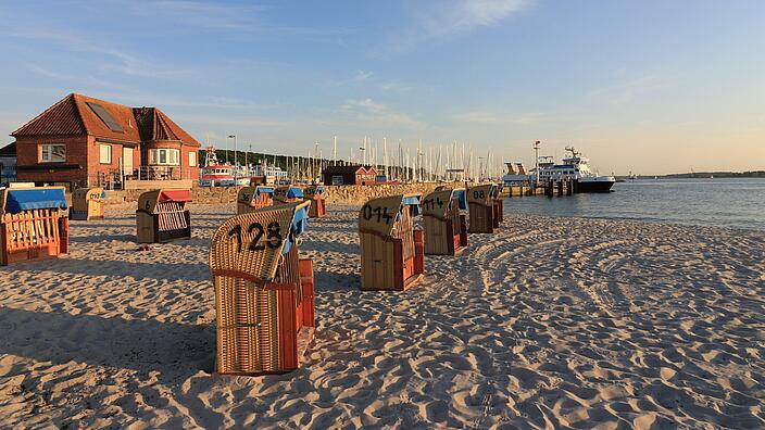 Fähranleger und Strand in Laboe, Deutschland