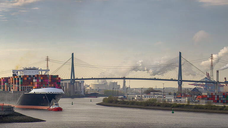 Panoramic view of a container ship in port of Hamburg